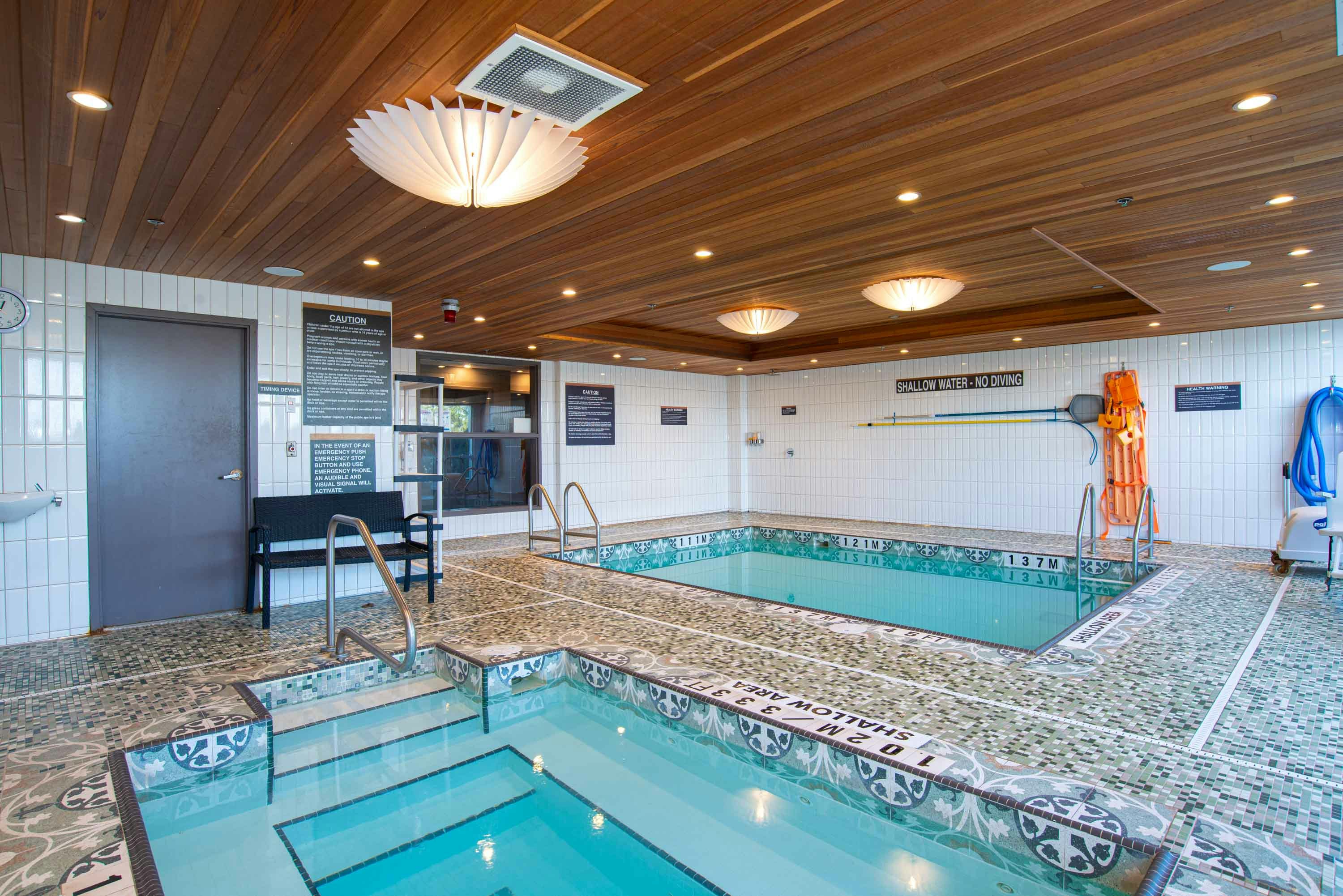Sandman Hotel Hamilton 23/51
