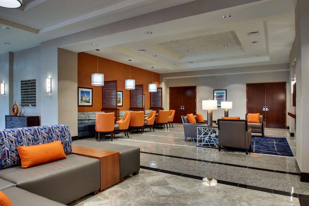 Drury Inn & Suites Iowa City Coralville 26/50