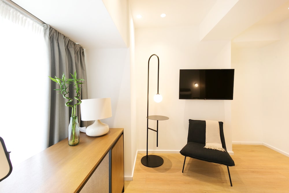 Noa Hotel 46/66