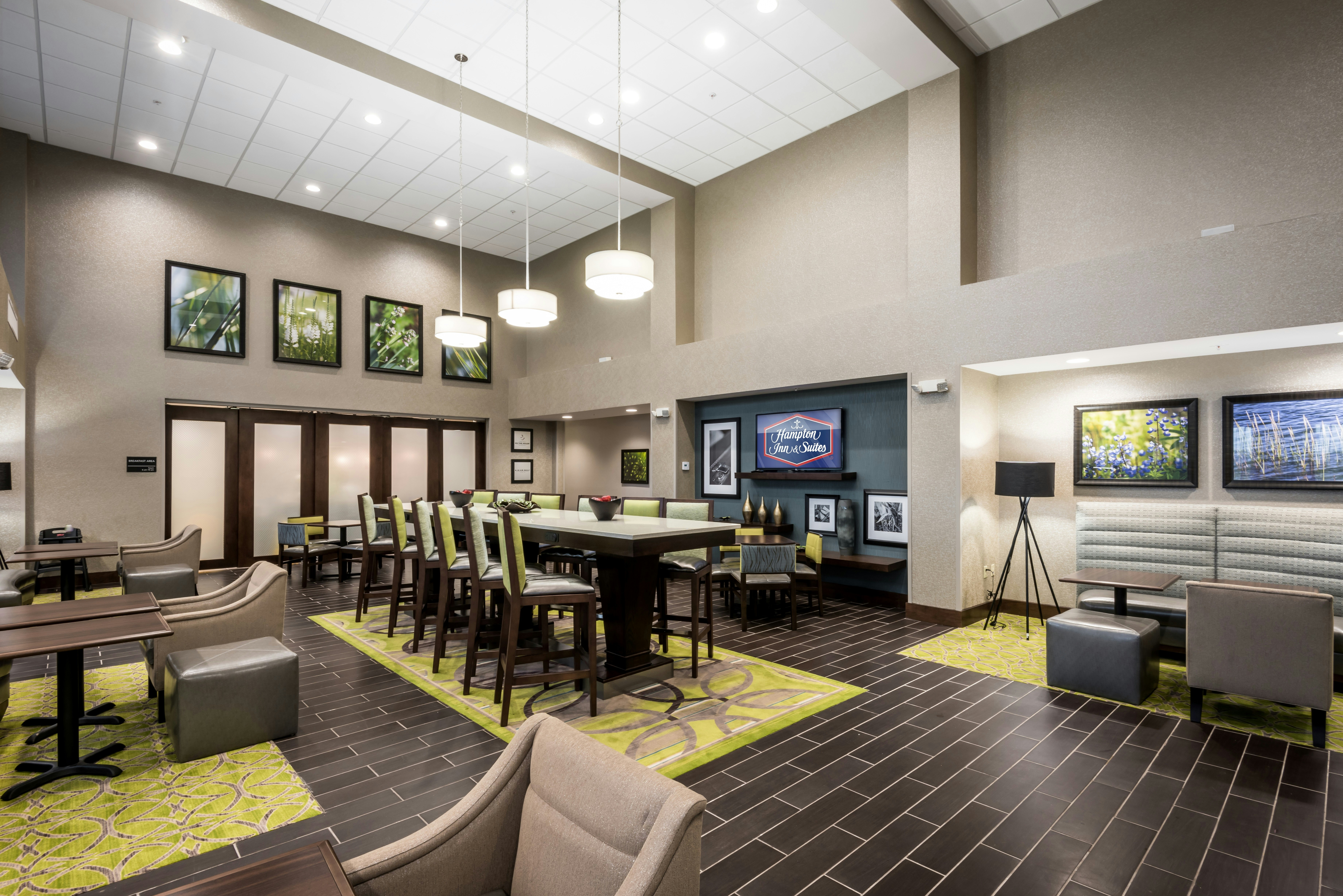 Hampton Inn and Suites Hammond 22/33
