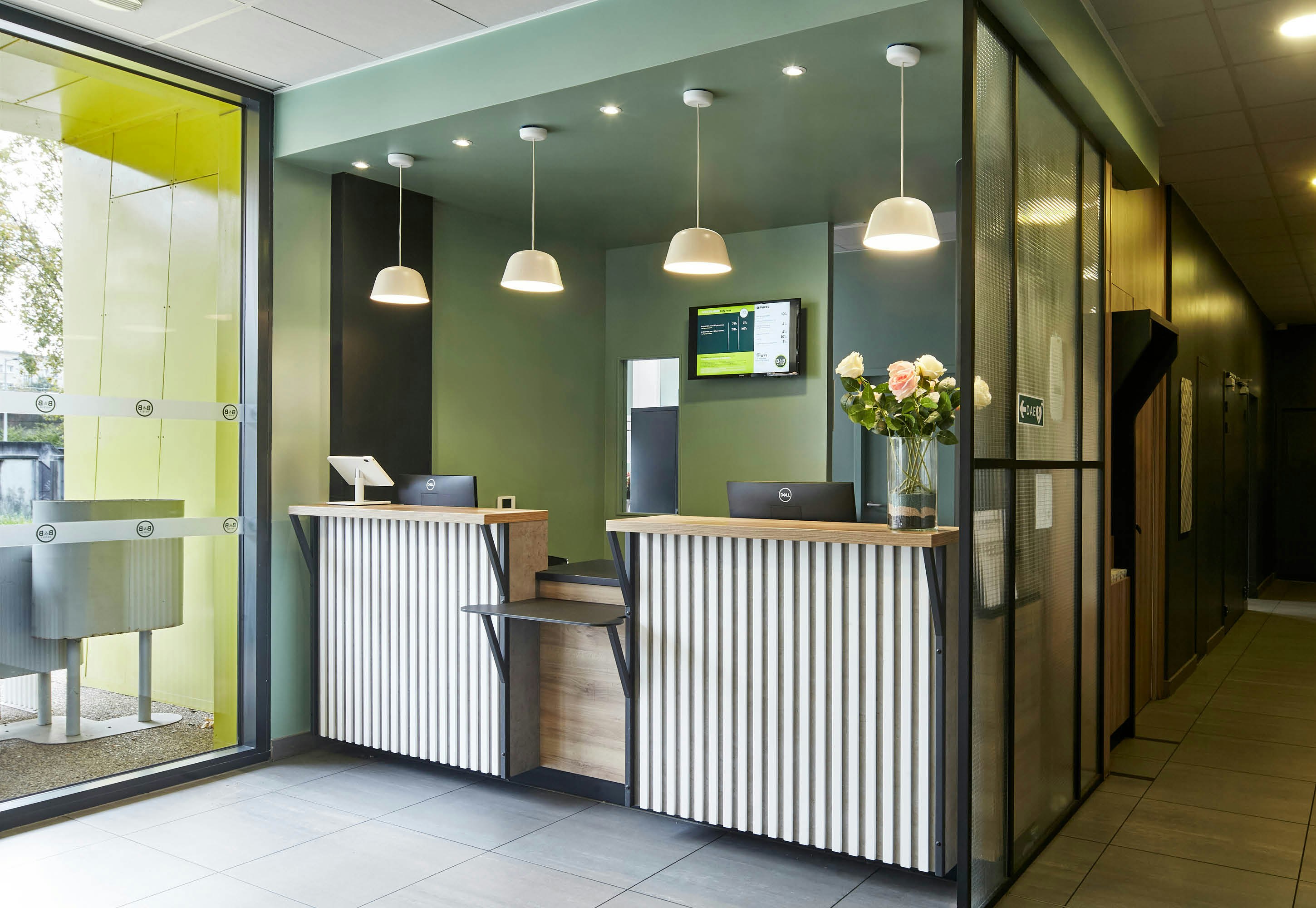 Lobby at B&B Hotel Nanterre Rueil-Malmaison, NANTERRE