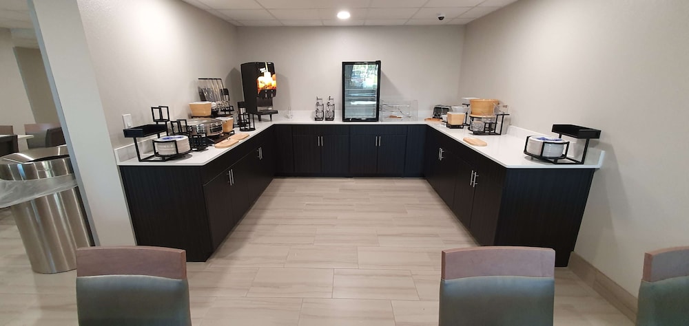Best Western Brewton Inn 51/58