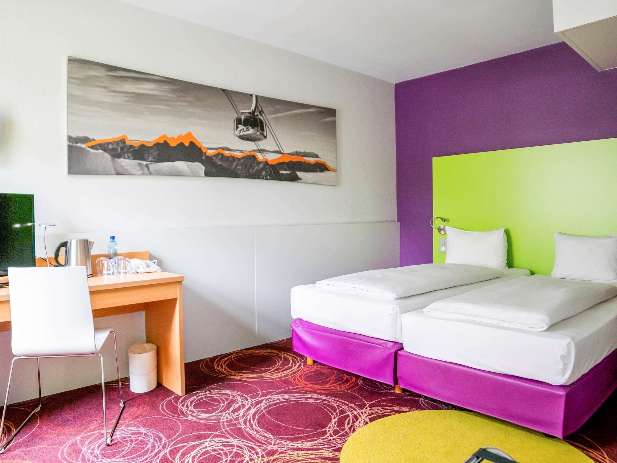 STANDARD, TWIN BEDS