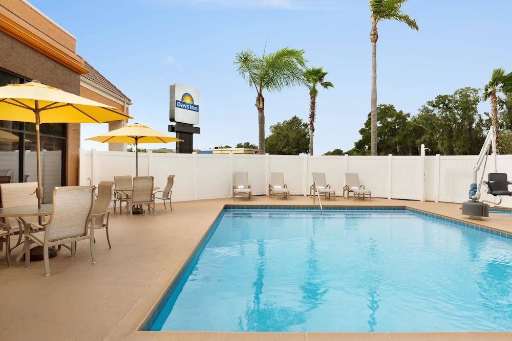 Days Inn N Orlando Casselberry 4/49