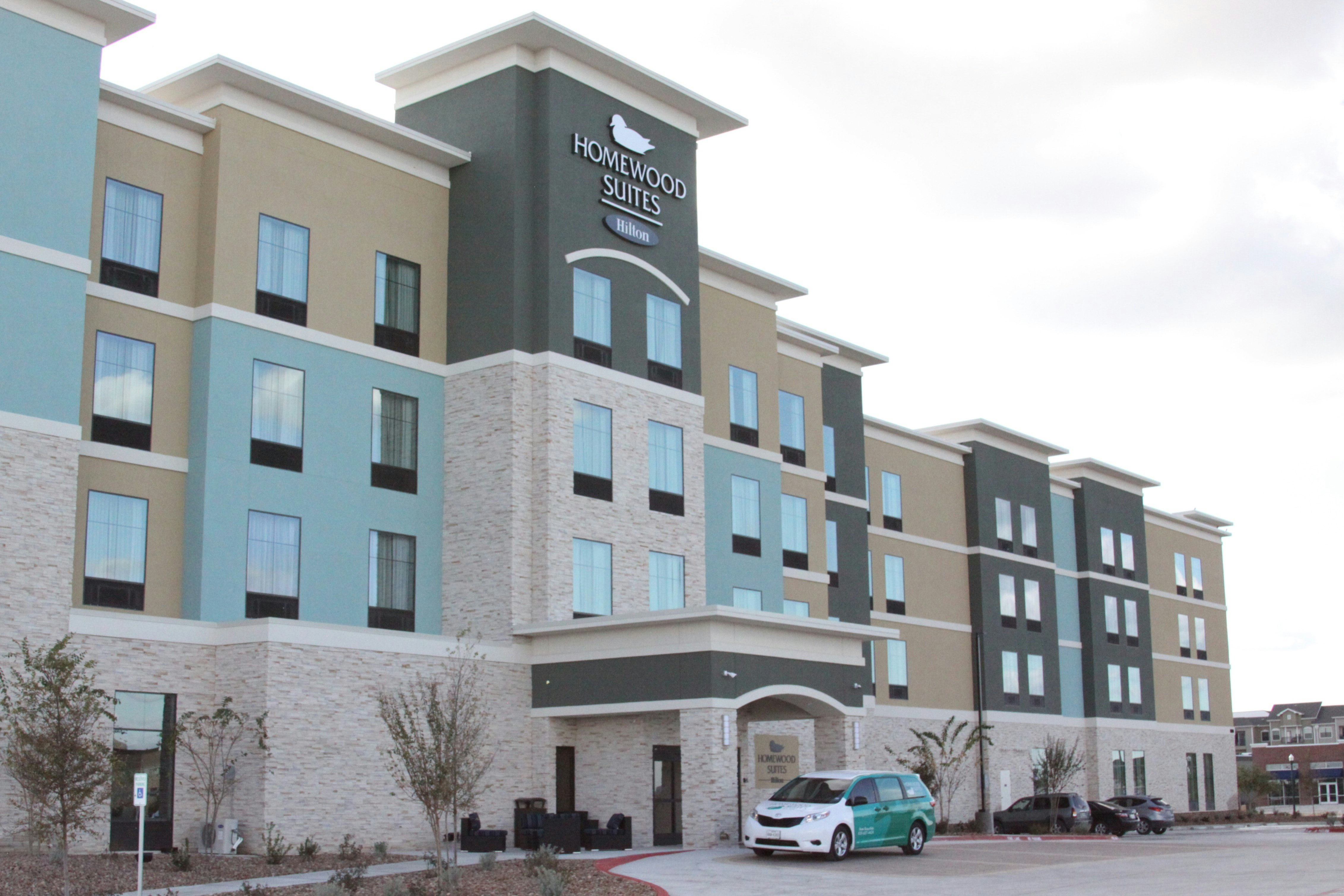 HOMEWOOD SUITES BY HILTON NEW BRAUNFELS 69/81