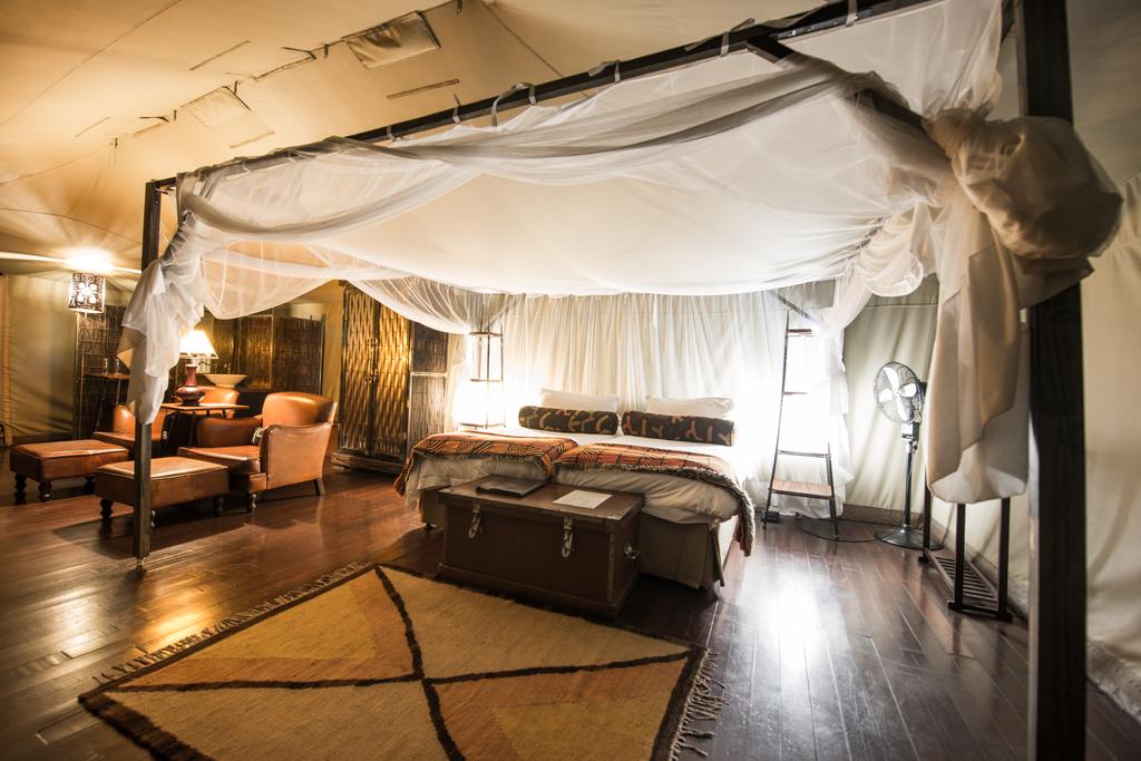 Shishangeni Private Lodge 5/16