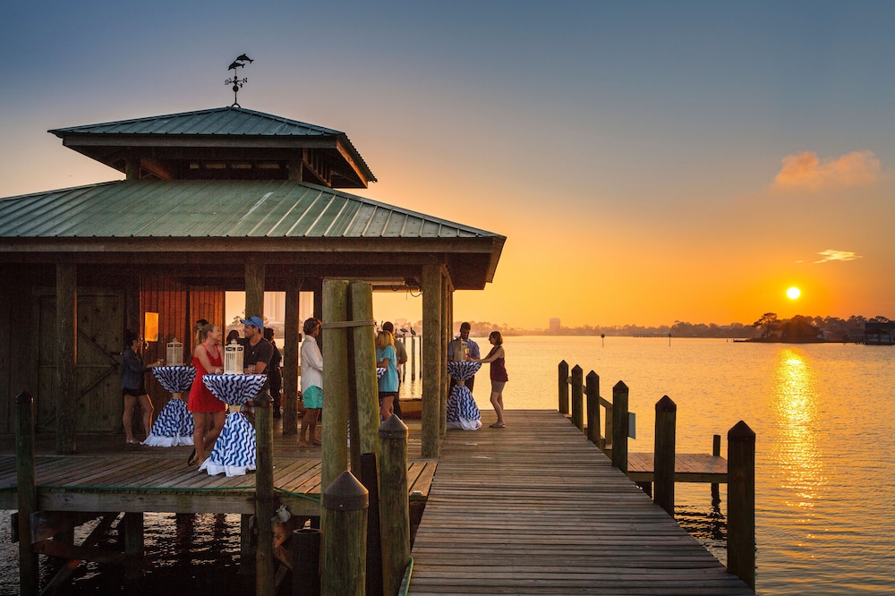 Perdido Beach Resort 25/65