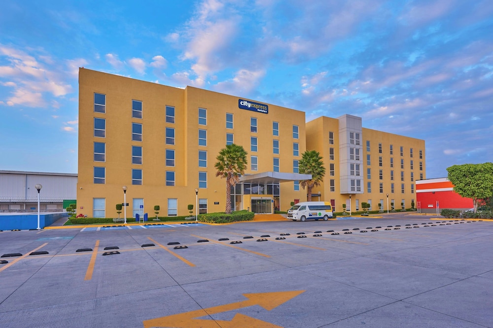 City Express by Marriott Ciudad de Mexico Plaza Central 43/50