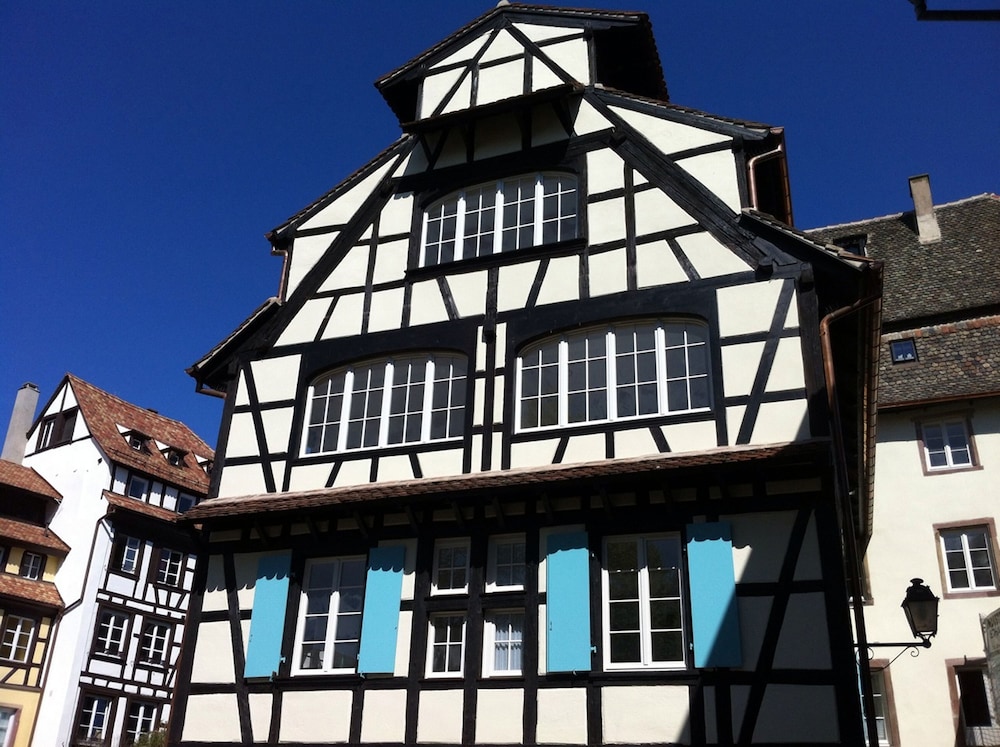 Pavillon Regent Petite France in STRASBOURG