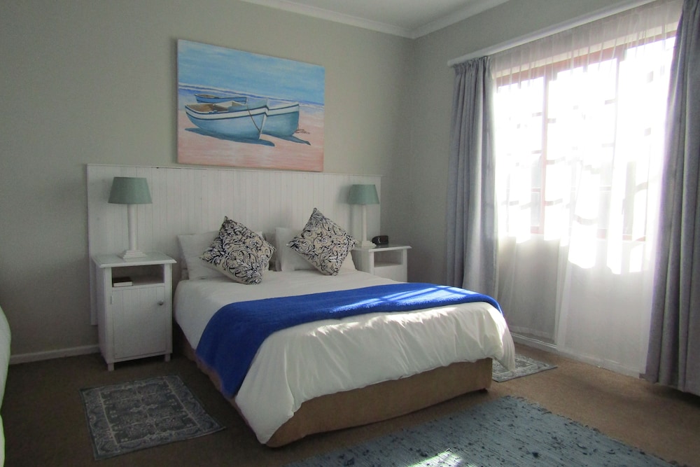 Blouberg Dolphin Inn 25/72