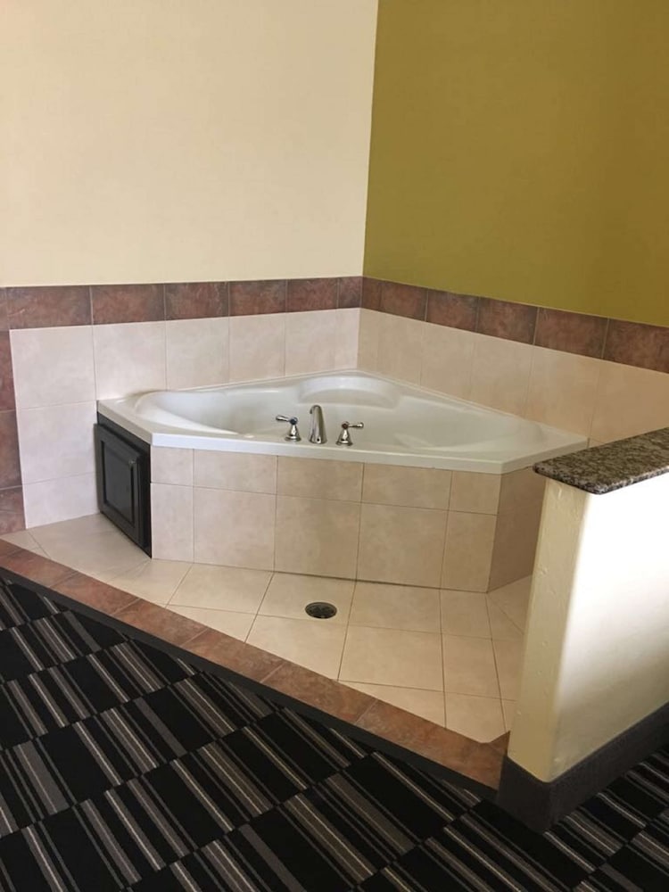 Best Western Plus Barsana Hotel Suites 10/22