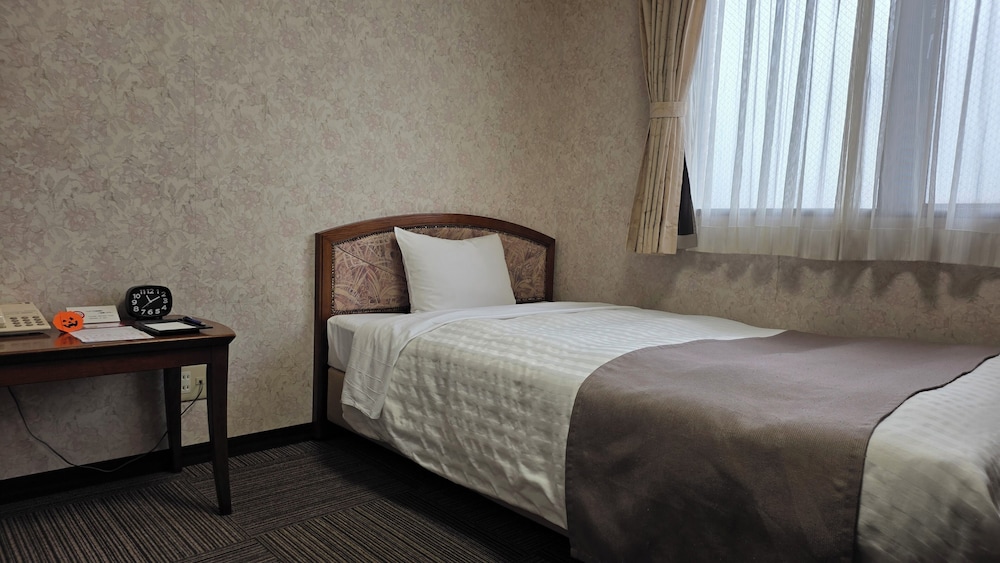 Shinmatsudo Station Hotel 18/27
