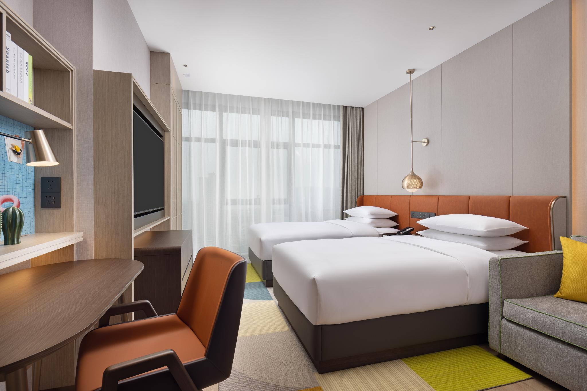 Comfort Twin Room