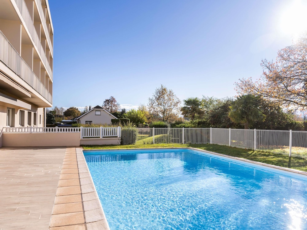 Ibis Tarbes Odos 43/64