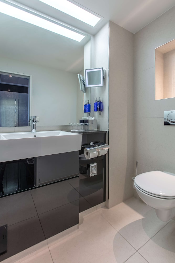 غرفة قياسية، Radisson Blu Hotel Hamburg 8/10