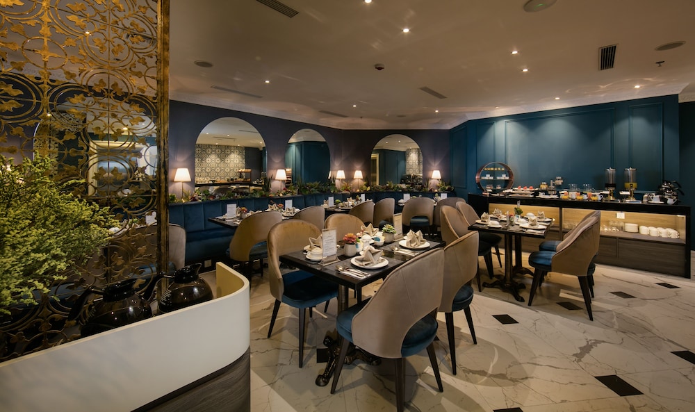 Hanoi Allure Hotel 55/60