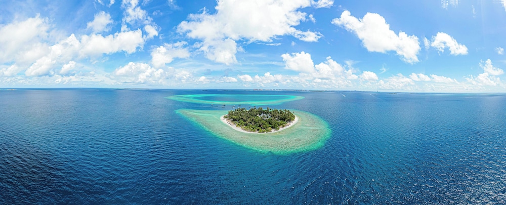 Malahini Kuda Bandos Resort 115/128