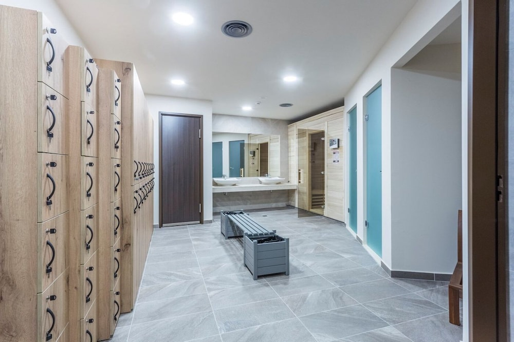 Elysian Luxury Hotel & Spa 4/50