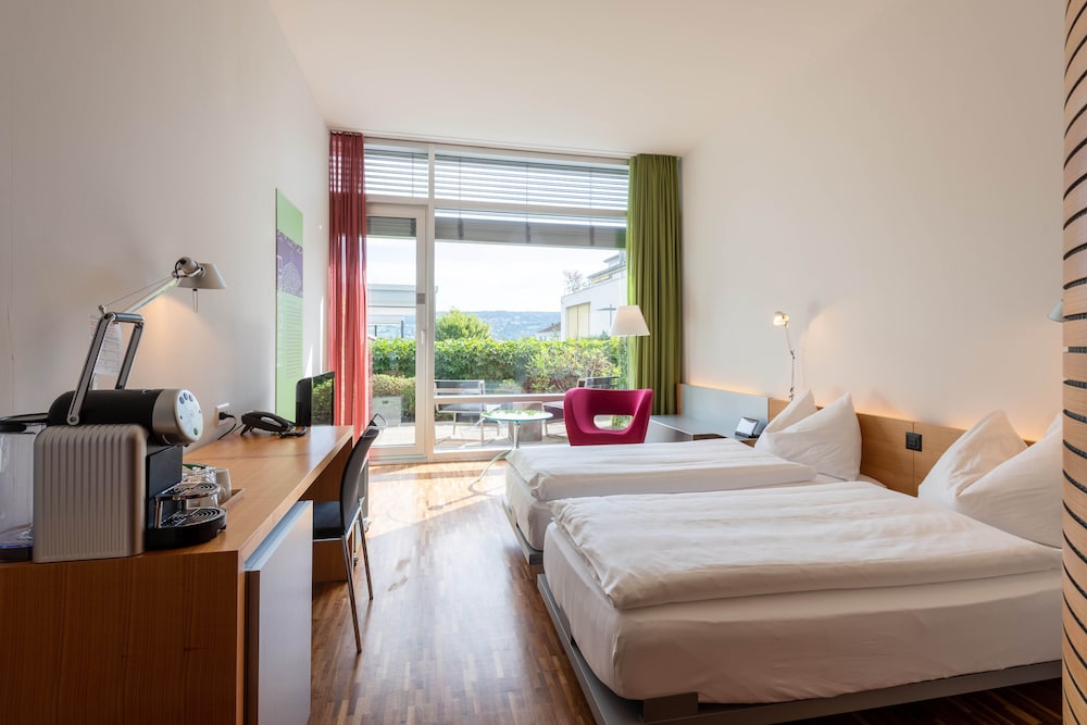SEDARTIS SWISS QUALITY HOTEL 19/72