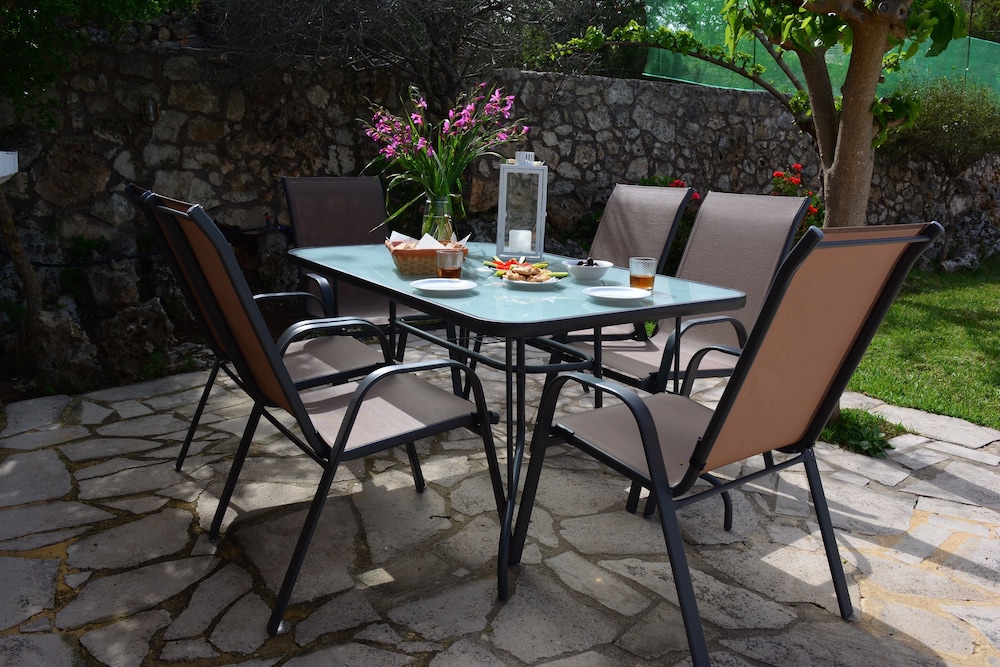 Elianthos Villa 33/41