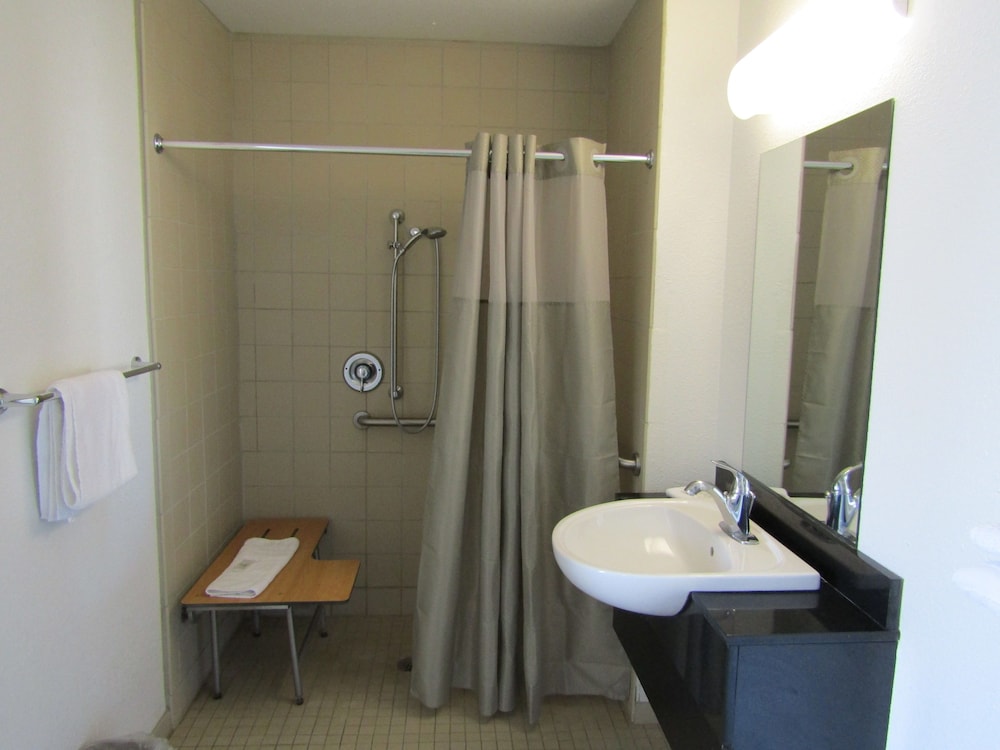Econo Lodge Inn & Suites Yuma 43/47