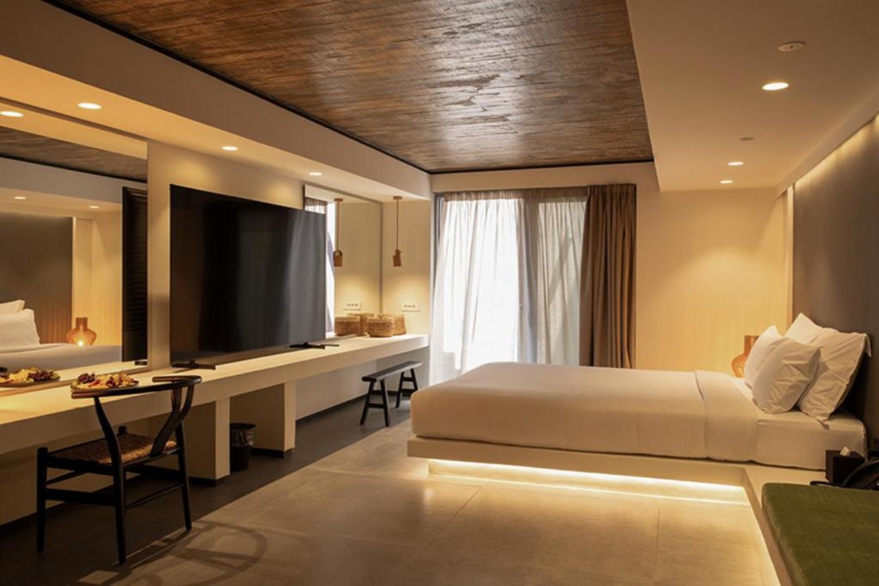 Anzo Villas 6/10