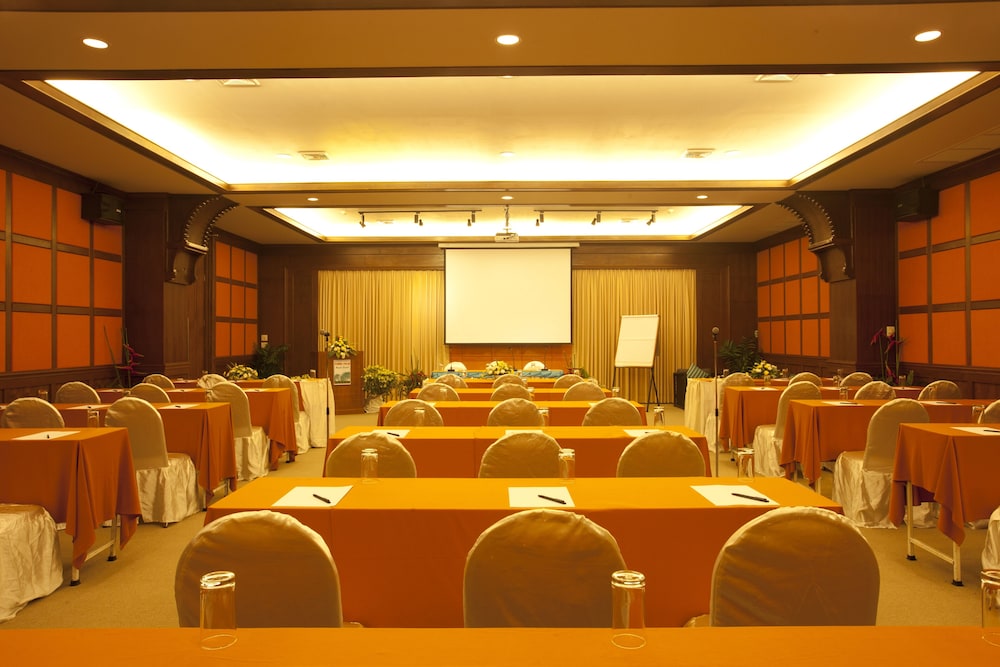 Rawai Palm Beach Resort 49/63