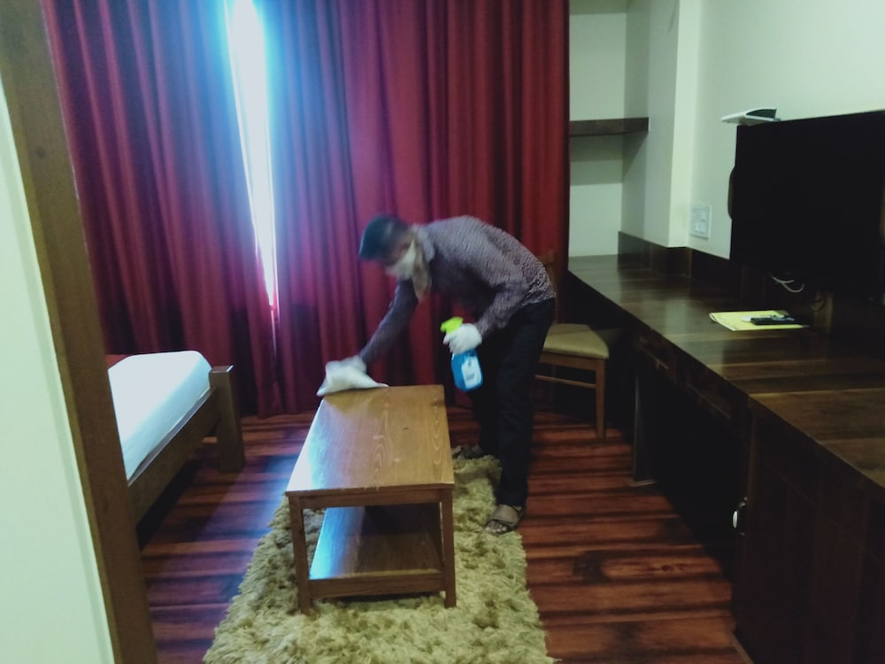 Hotel Majestique Pune 23/33