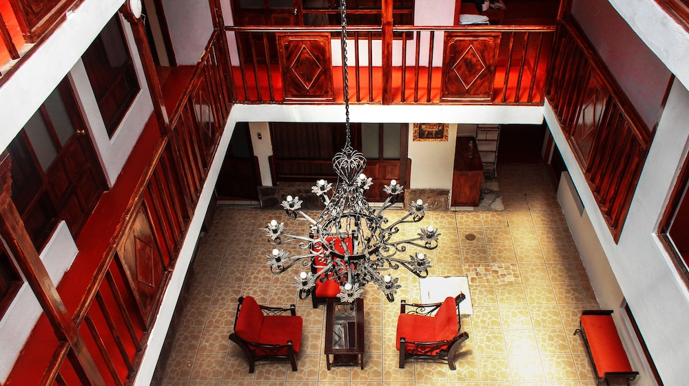 San Blas Plaza Inn 50/62