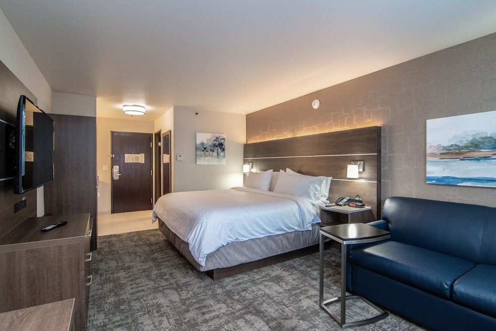 Holiday Inn Express Downtown Spokane 21/58