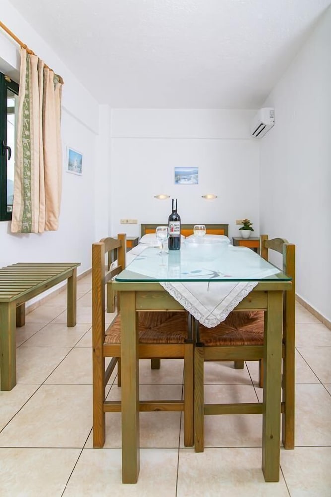 Dionysos Apartments And Studios 52/61