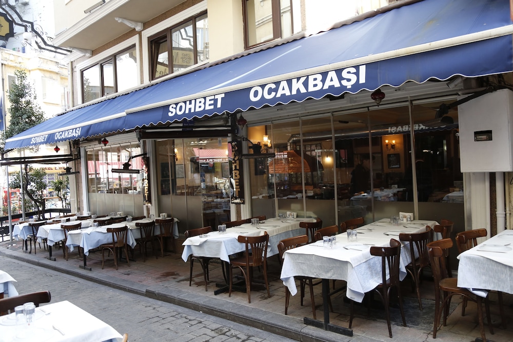 Grand Hisar Hotel 3/62