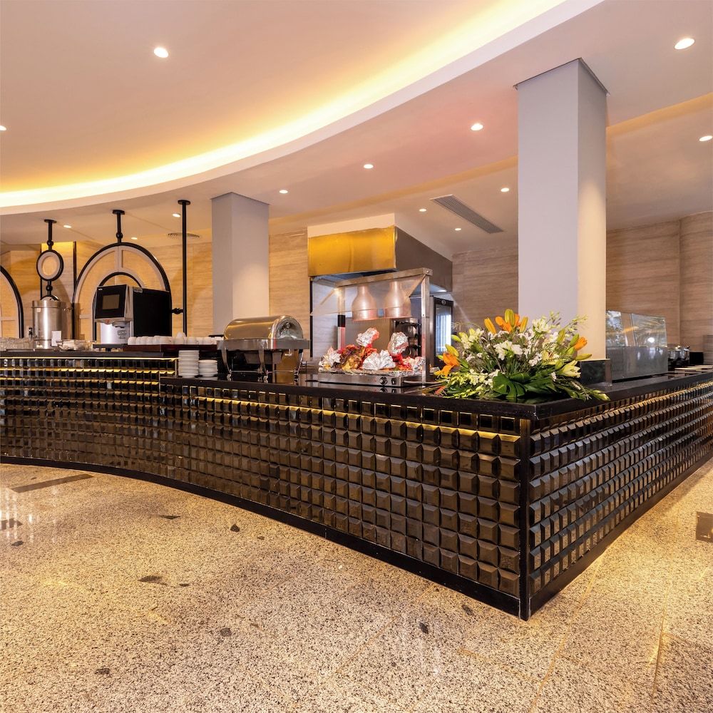 Naama Bay Hotel & Resort 11/72