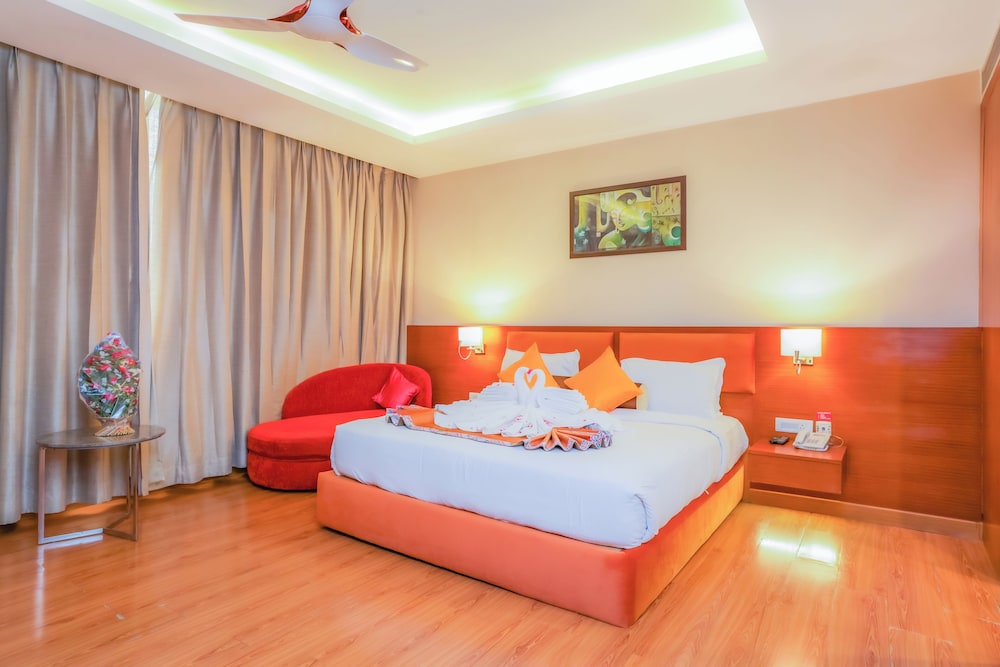The Conway, Meerut 14/50