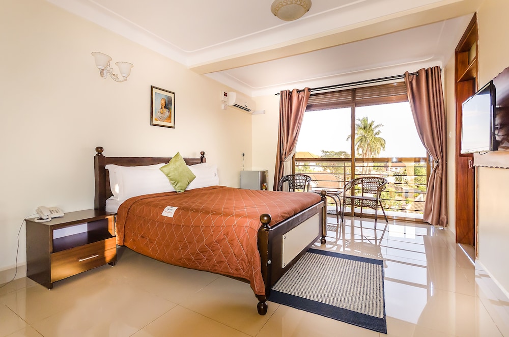 Deluxe, King Bed, City View, Marie S Royale Hotel 3/10