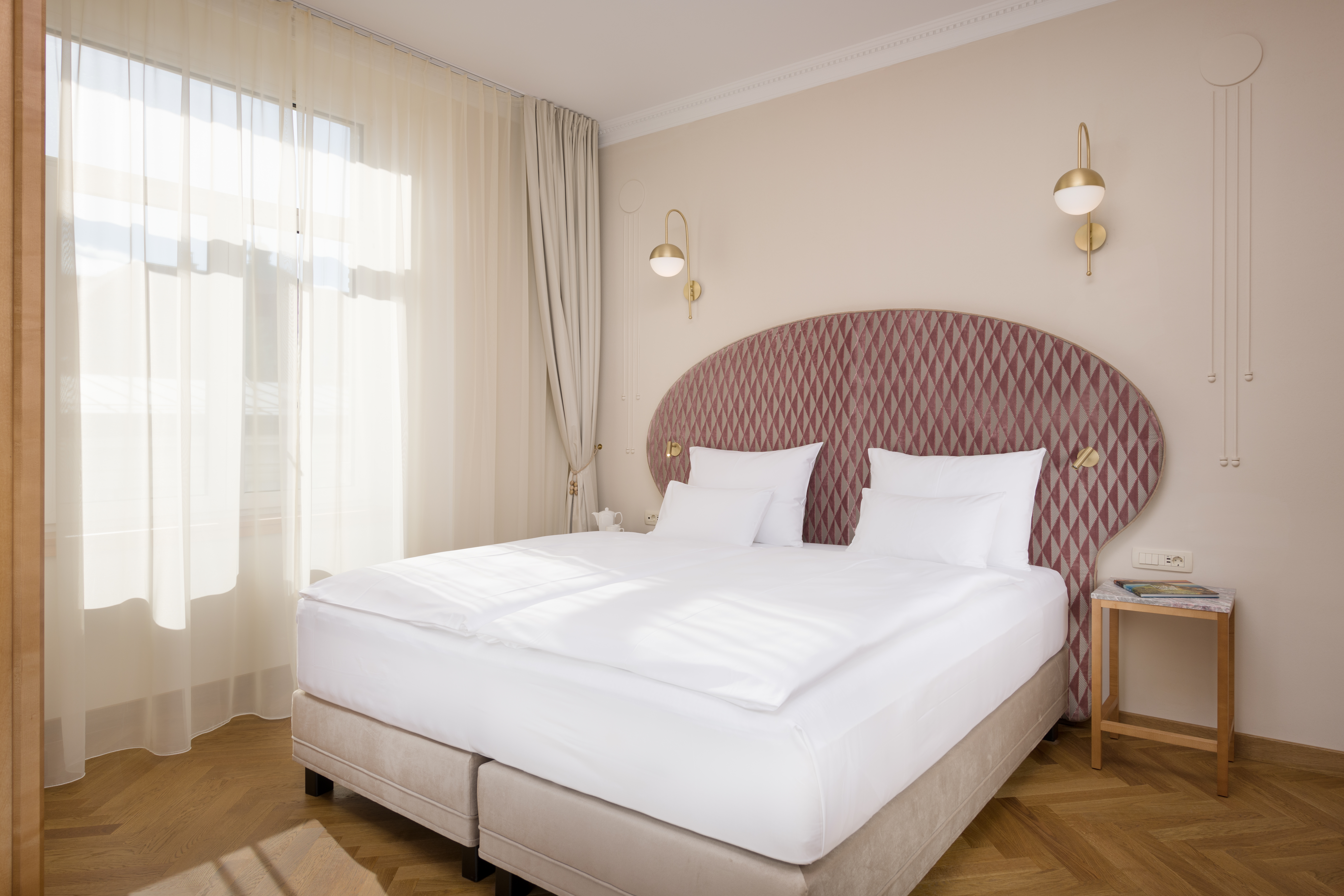2 Bedrooms