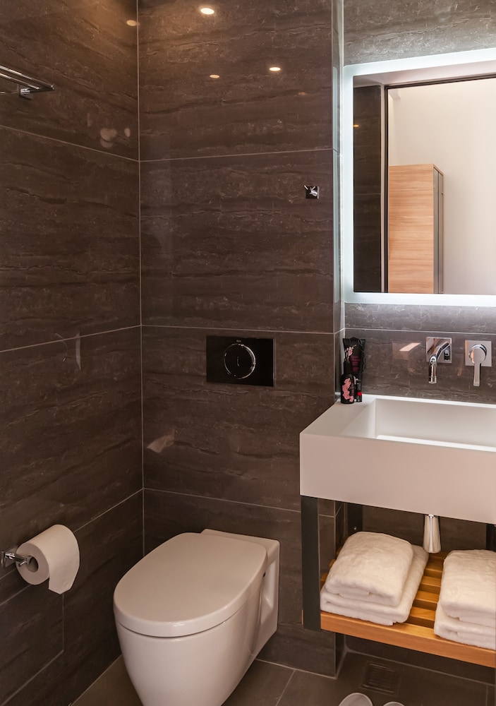 Epavli Boutique Hotel 14/65