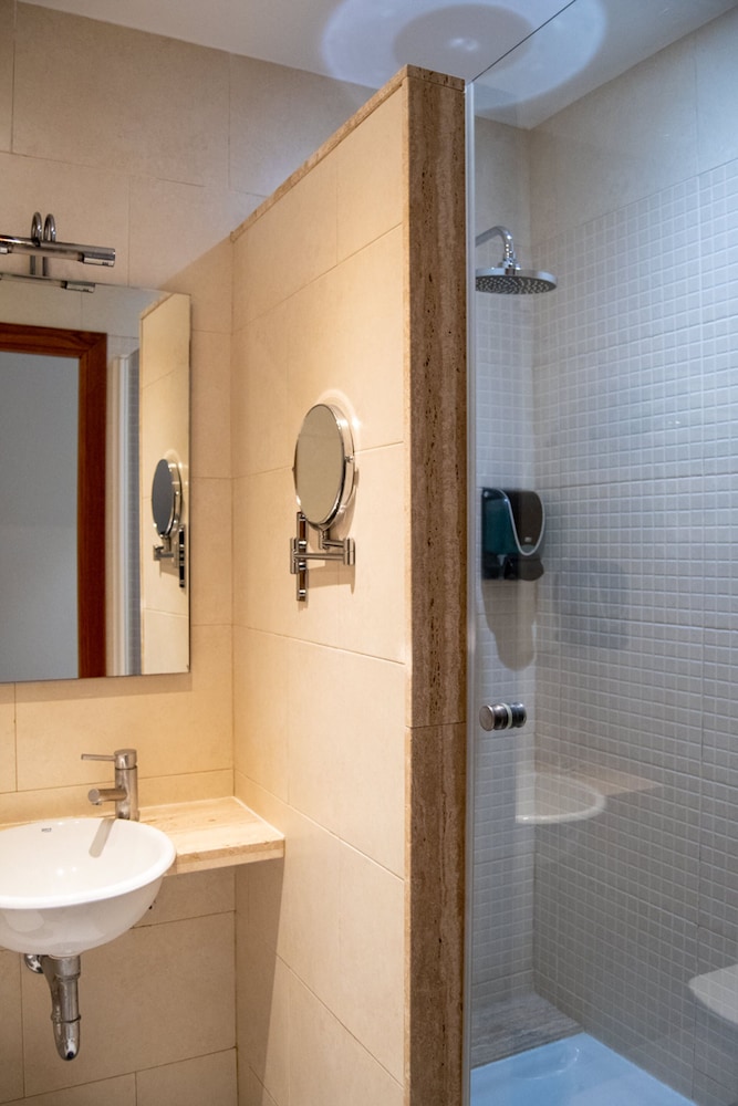Hostal Apolo 39/46