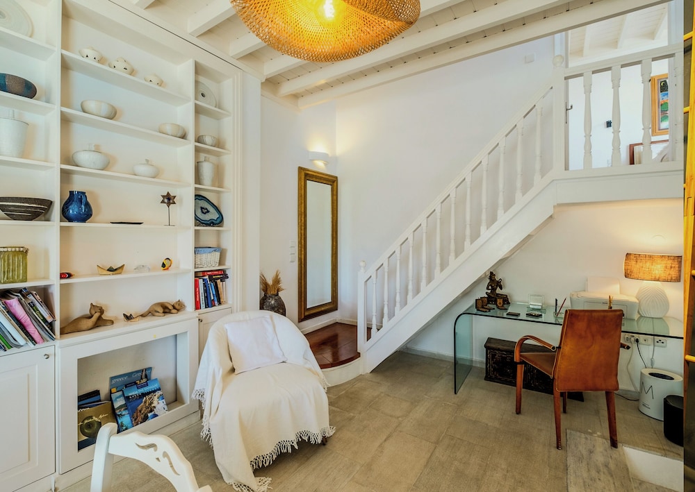Manu Mykonos Luxury Villa 10/46