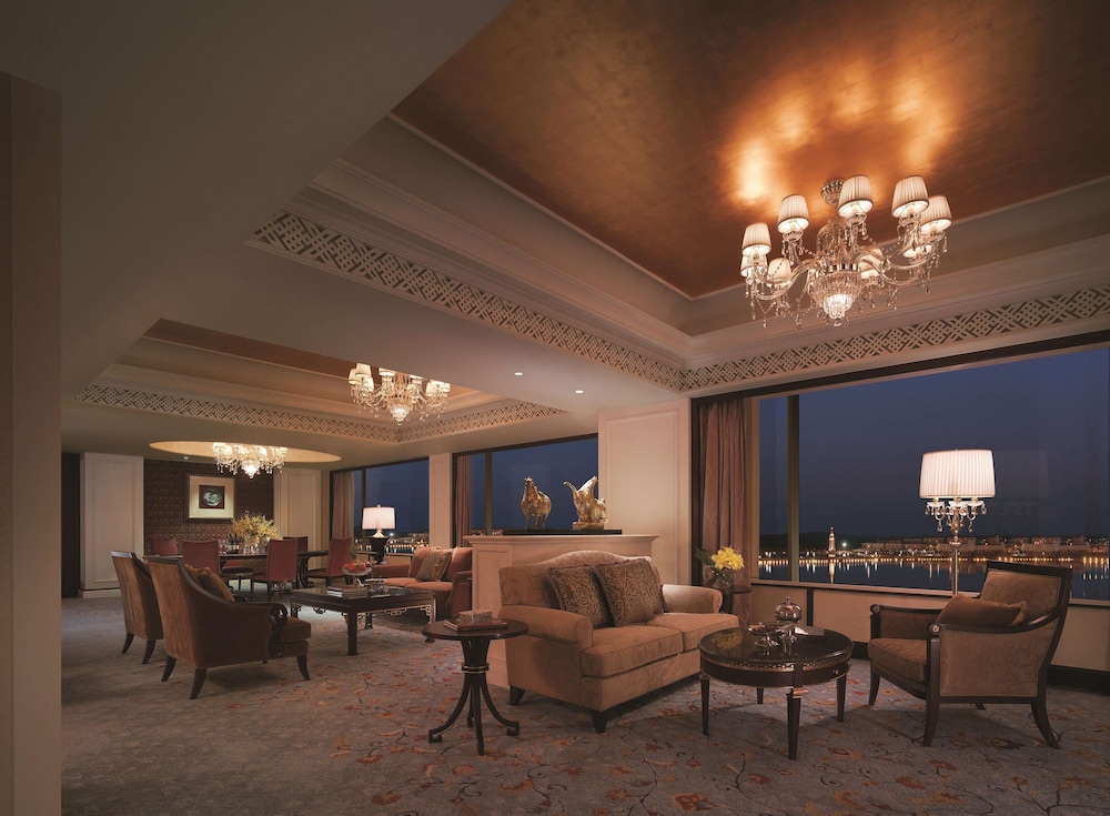 Shangri-La Manzhouli 29/39