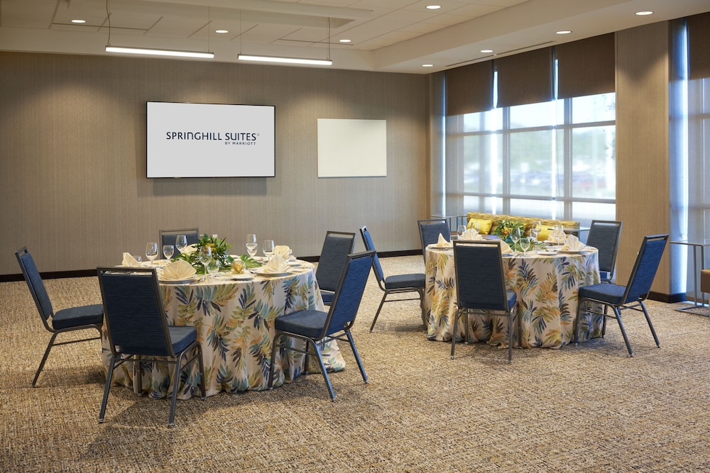 SpringHill Suites by Marriott Winter Park 18/26