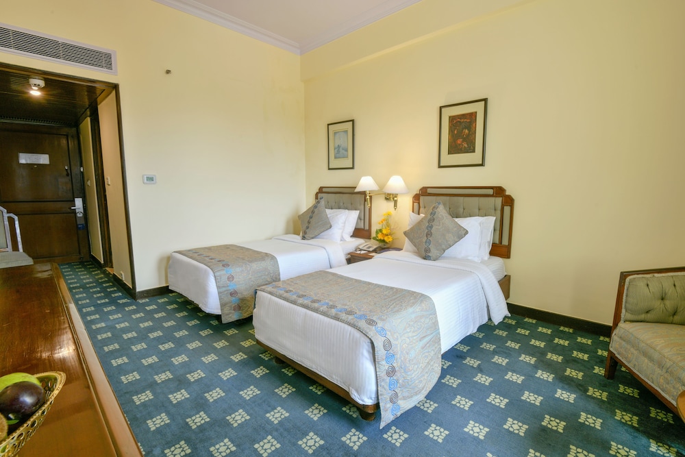 Superior, Peerless Inn Kolkata 10/10