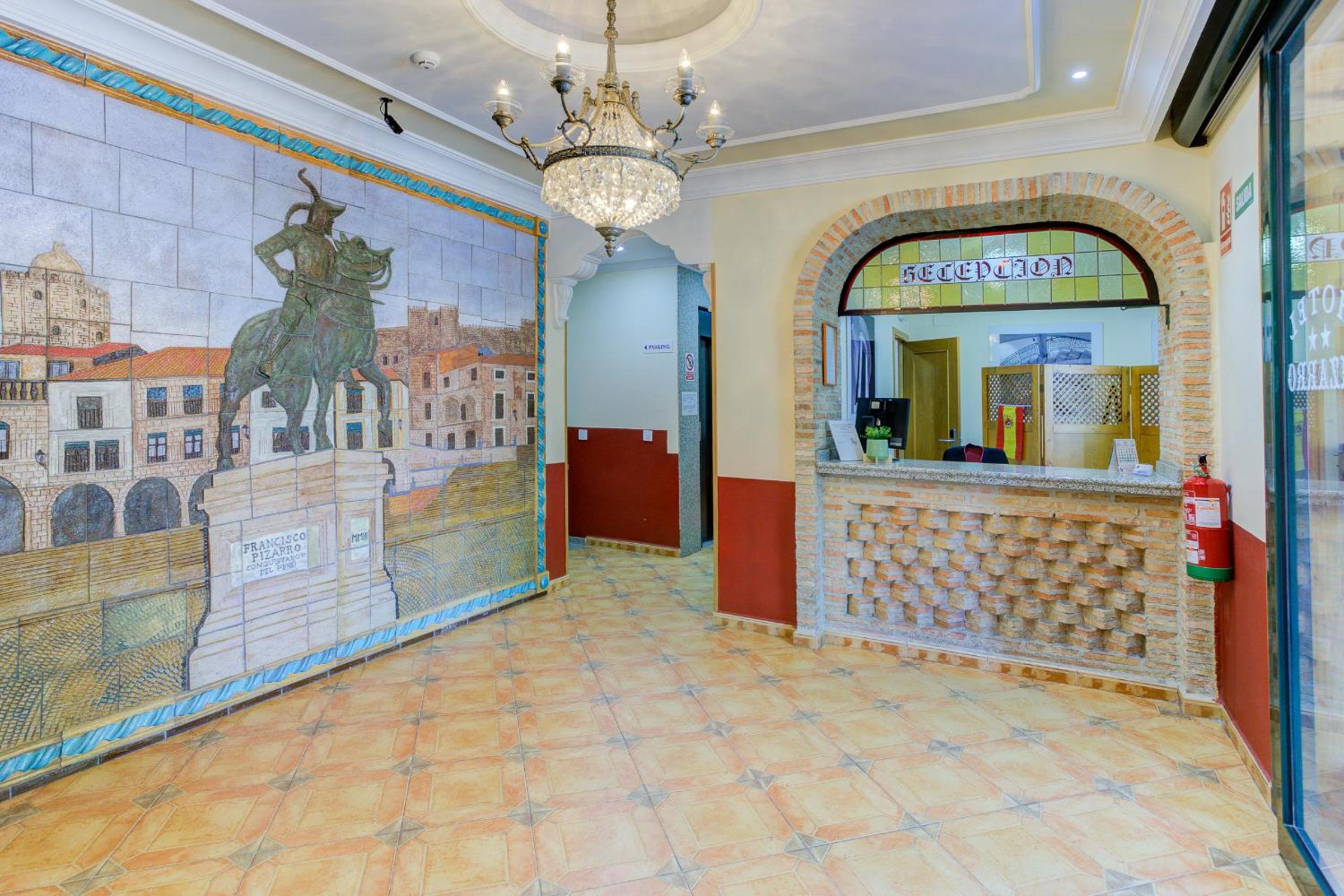 Hotel Pizarro 8/52