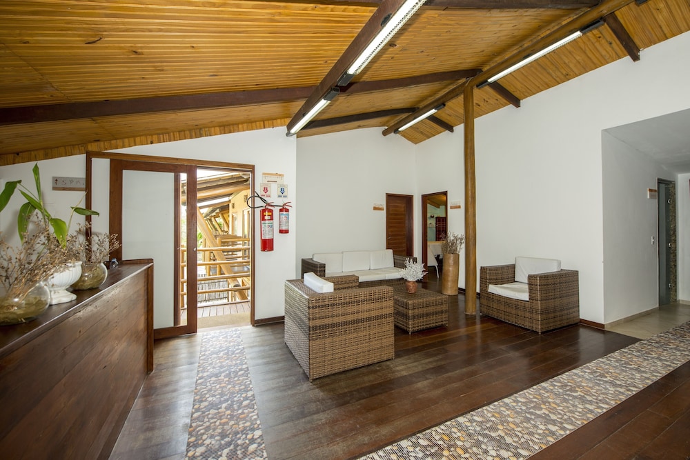 Praia Bonita Resort & Conventions 34/45