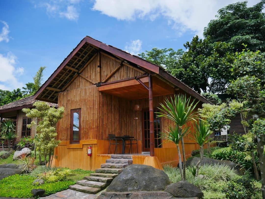 D'Kaliurang Resort & Convention 1/28