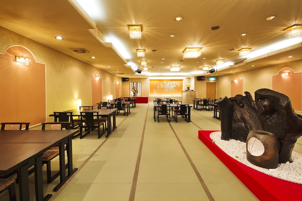 Ryugu Hotel 44/68