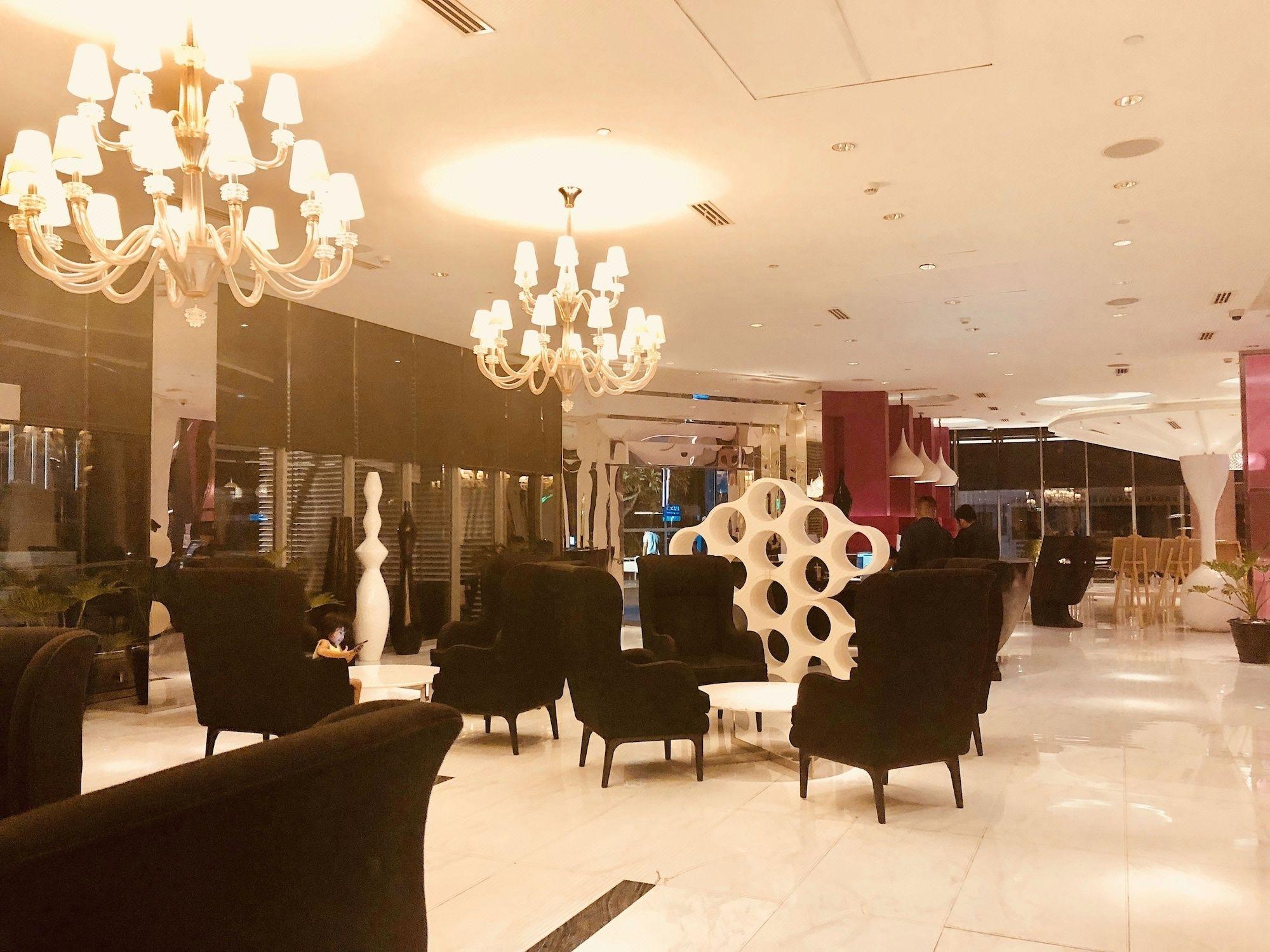 Azure Residences Condominium Daily Rental 7/13