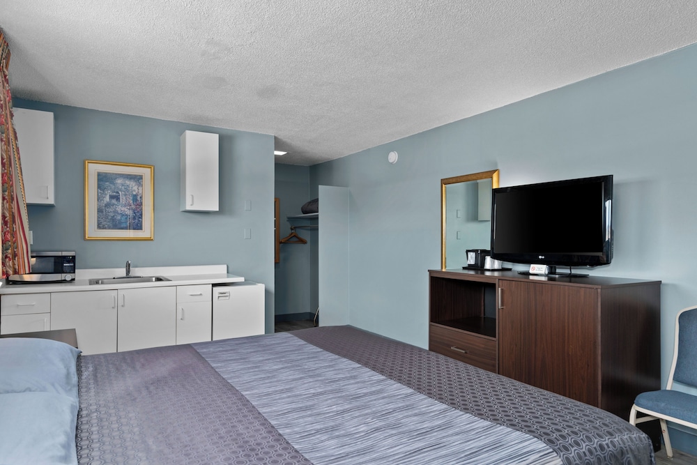 Holiday Lodge Wenatchee 23/42