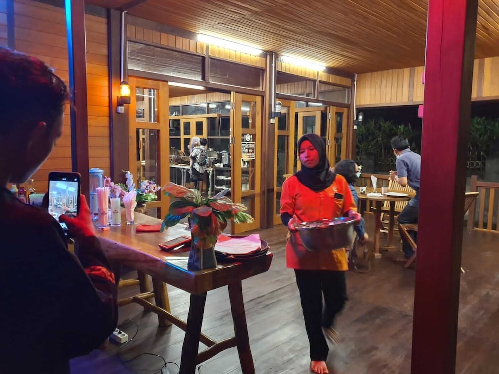 Hotel Pesona Bulan Baru Senggigi 31/46