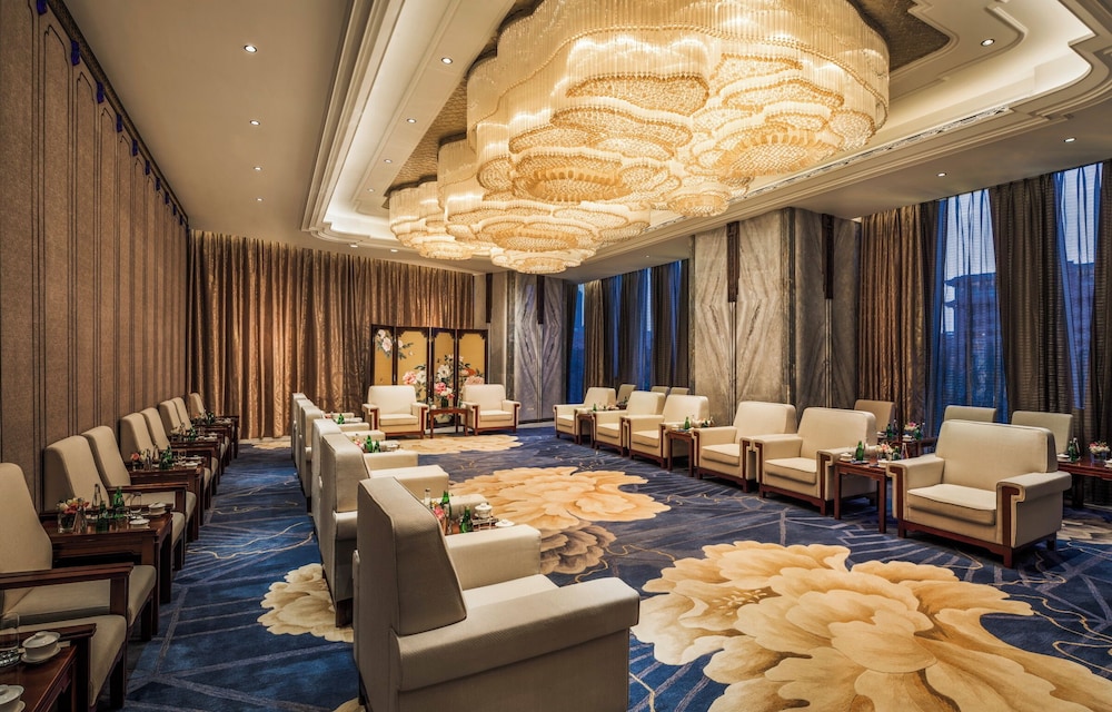 Wanda Reign Chengdu 26/45